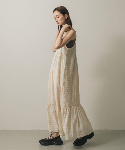 格紋提花吊帶連衣裙