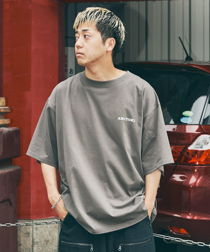 551蓬萊×UR 短袖T恤