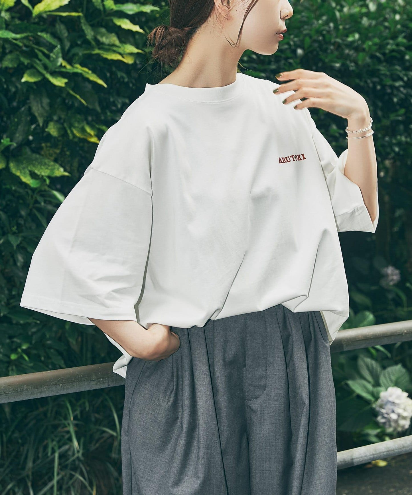 551蓬萊×UR 短袖T恤