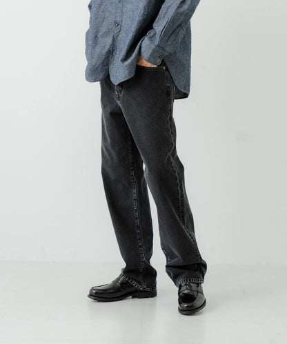 13.5盎司牛仔直筒褲