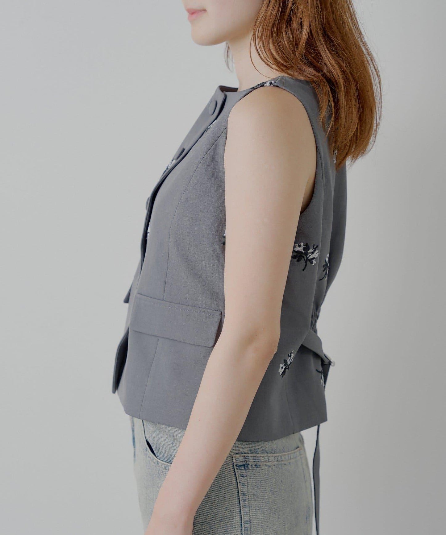 Chico 花卉刺繡無袖馬甲