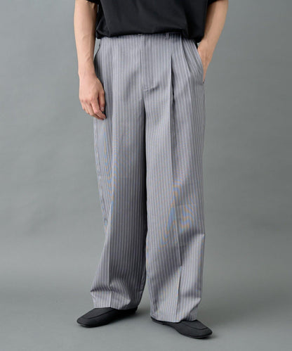 細條紋兩摺寬鬆褲