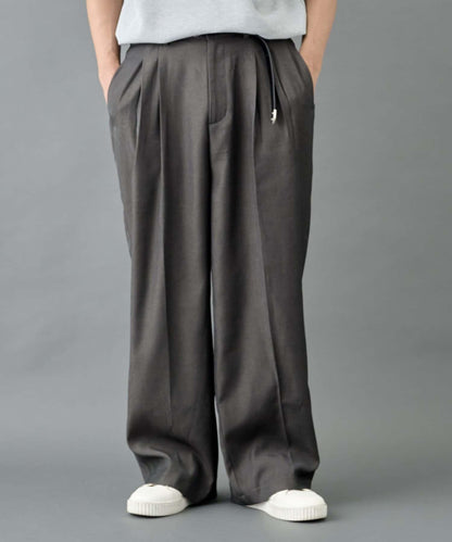 2褶寬鬆直筒西褲褲子