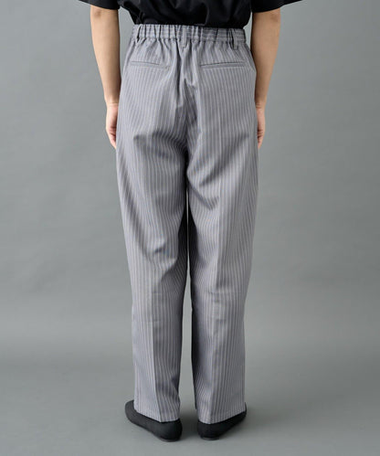 細條紋兩摺寬鬆褲