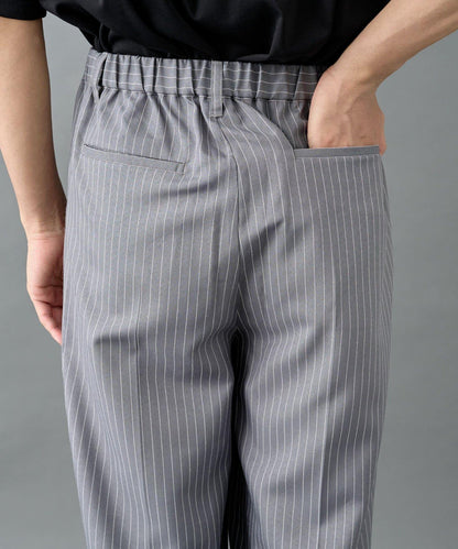 細條紋兩摺寬鬆褲