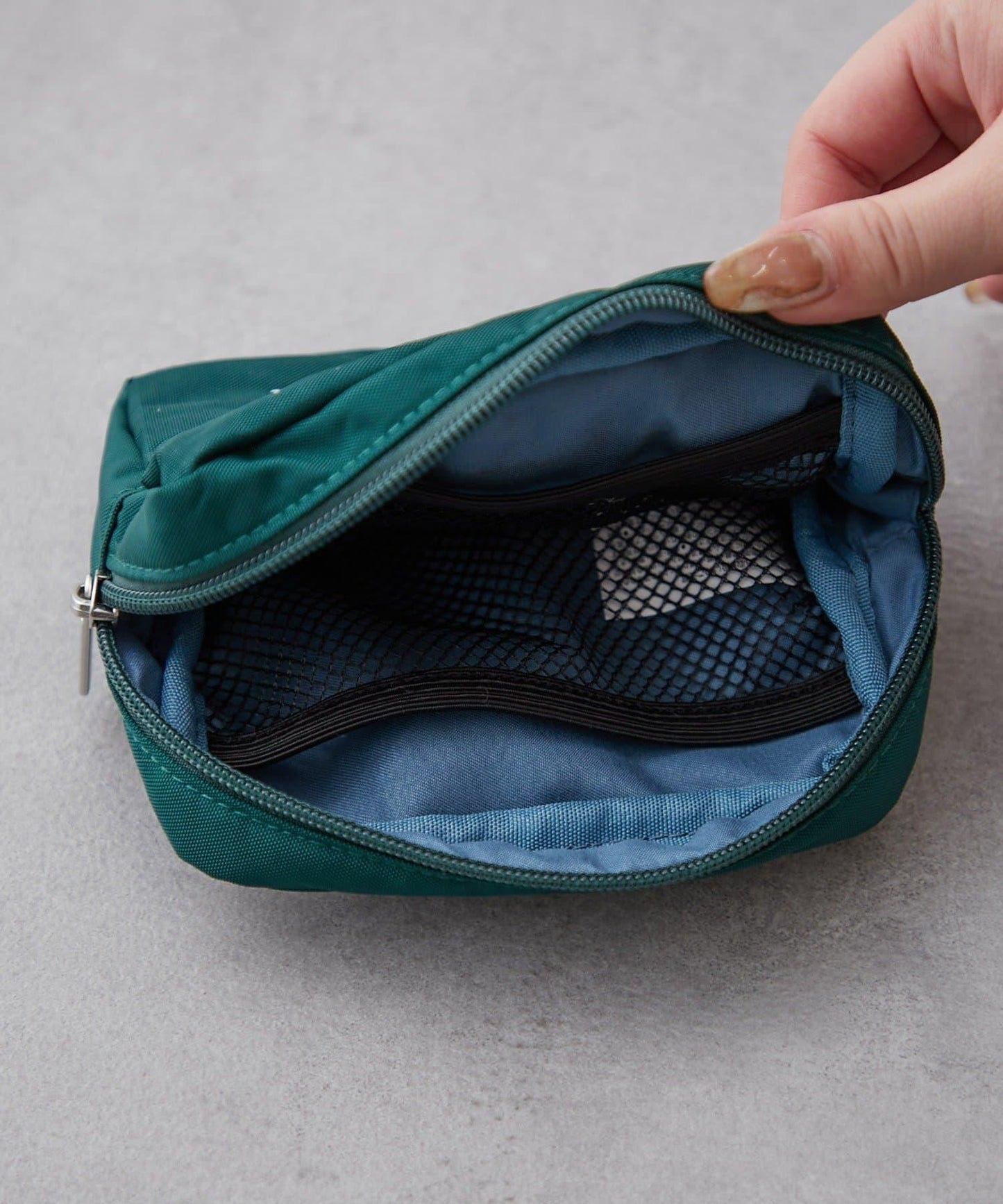 動物刺繡化妝包