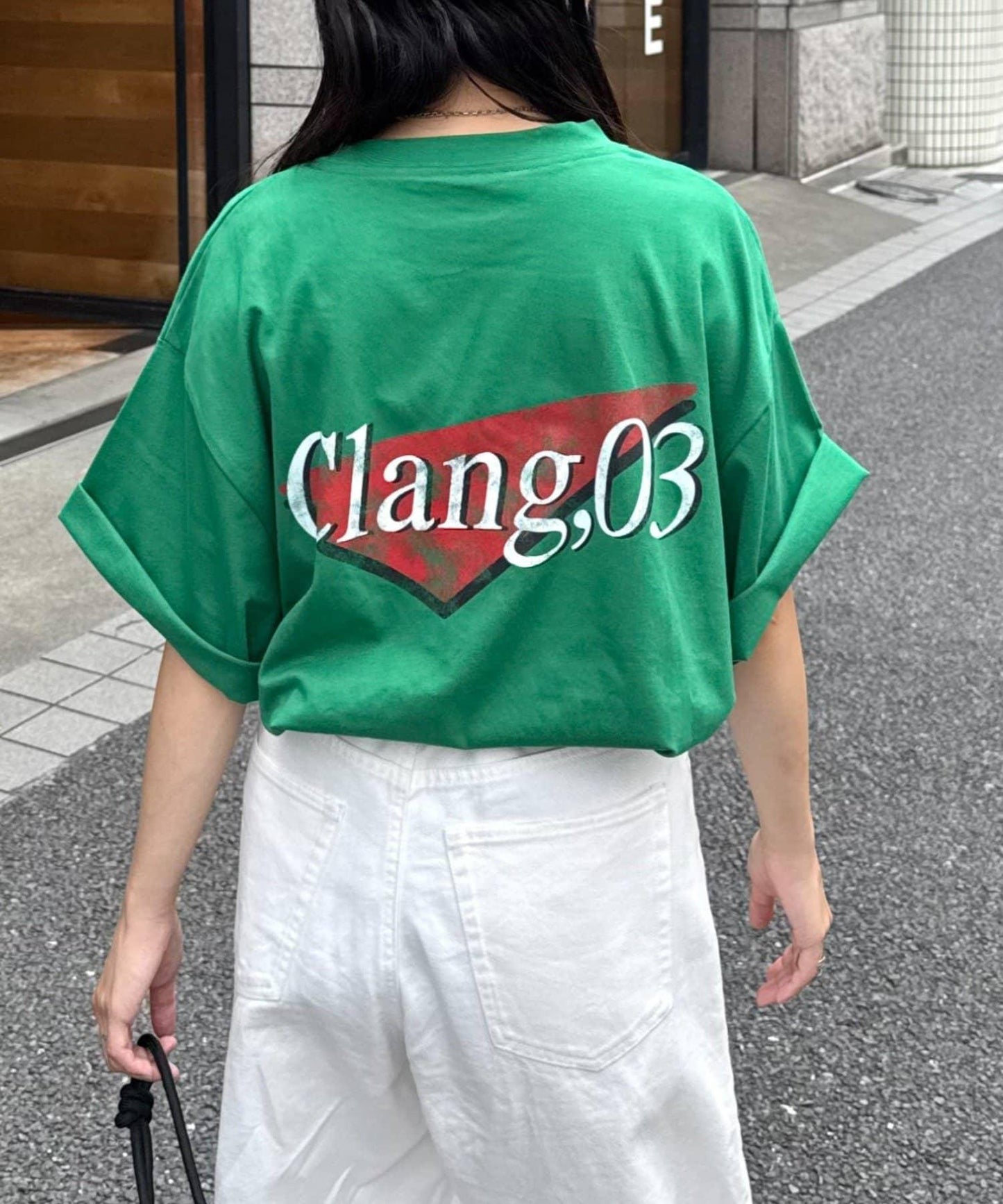 多色圖形印花T恤