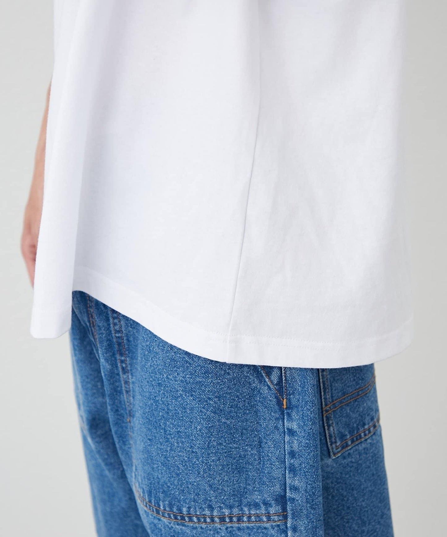 多色圖形印花T恤