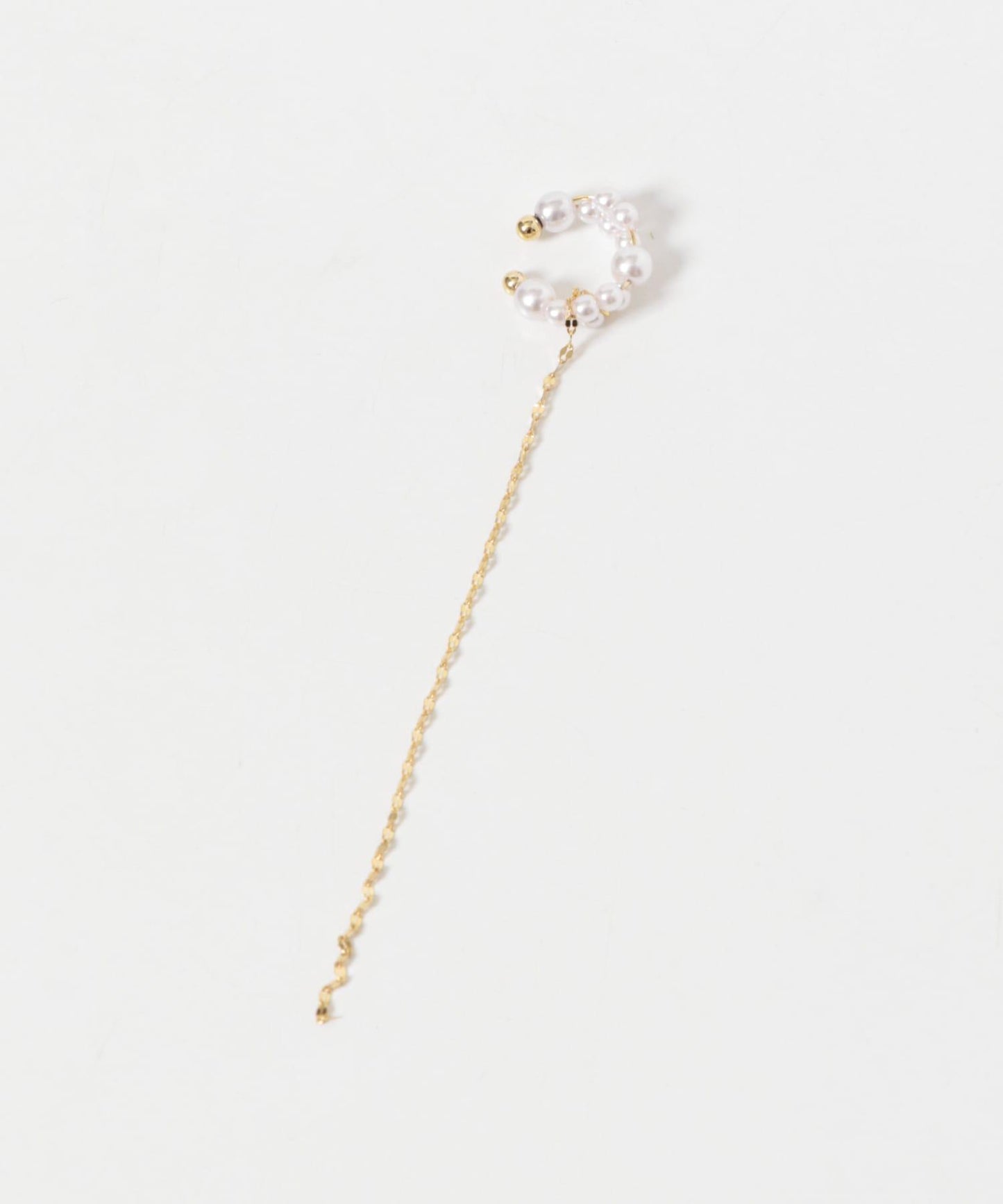 隨機珍珠鏈耳夾