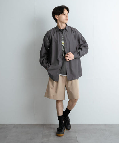 中性款寬鬆常規領襯衫
