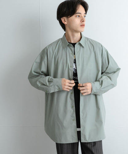 中性款寬鬆常規領襯衫