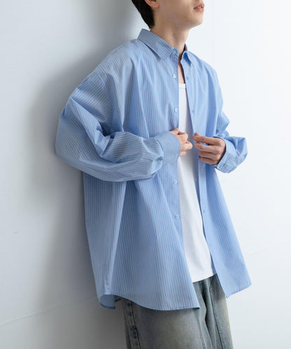 中性款寬鬆常規領襯衫