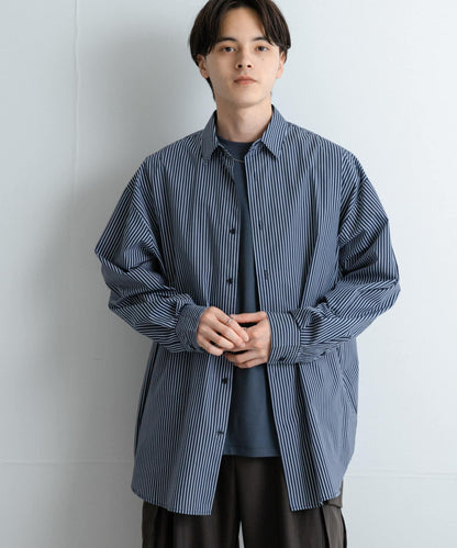 中性款寬鬆常規領襯衫