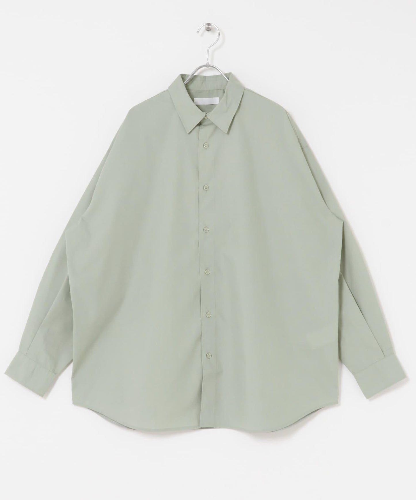 中性款寬鬆常規領襯衫