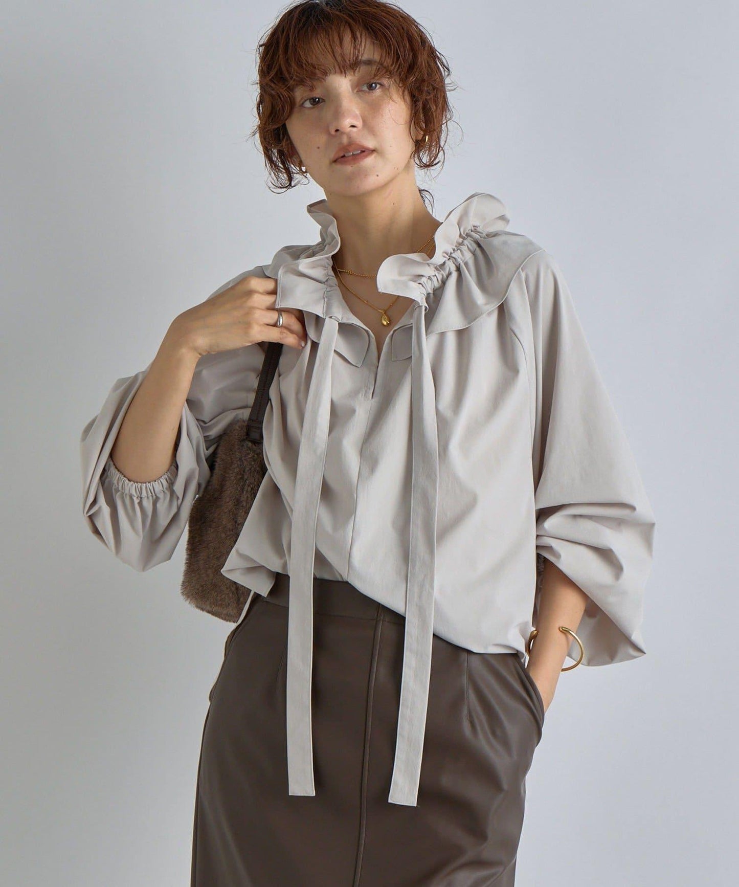 【復古款】多羅斯荷葉領褶邊襯衫/8月下旬發貨預定