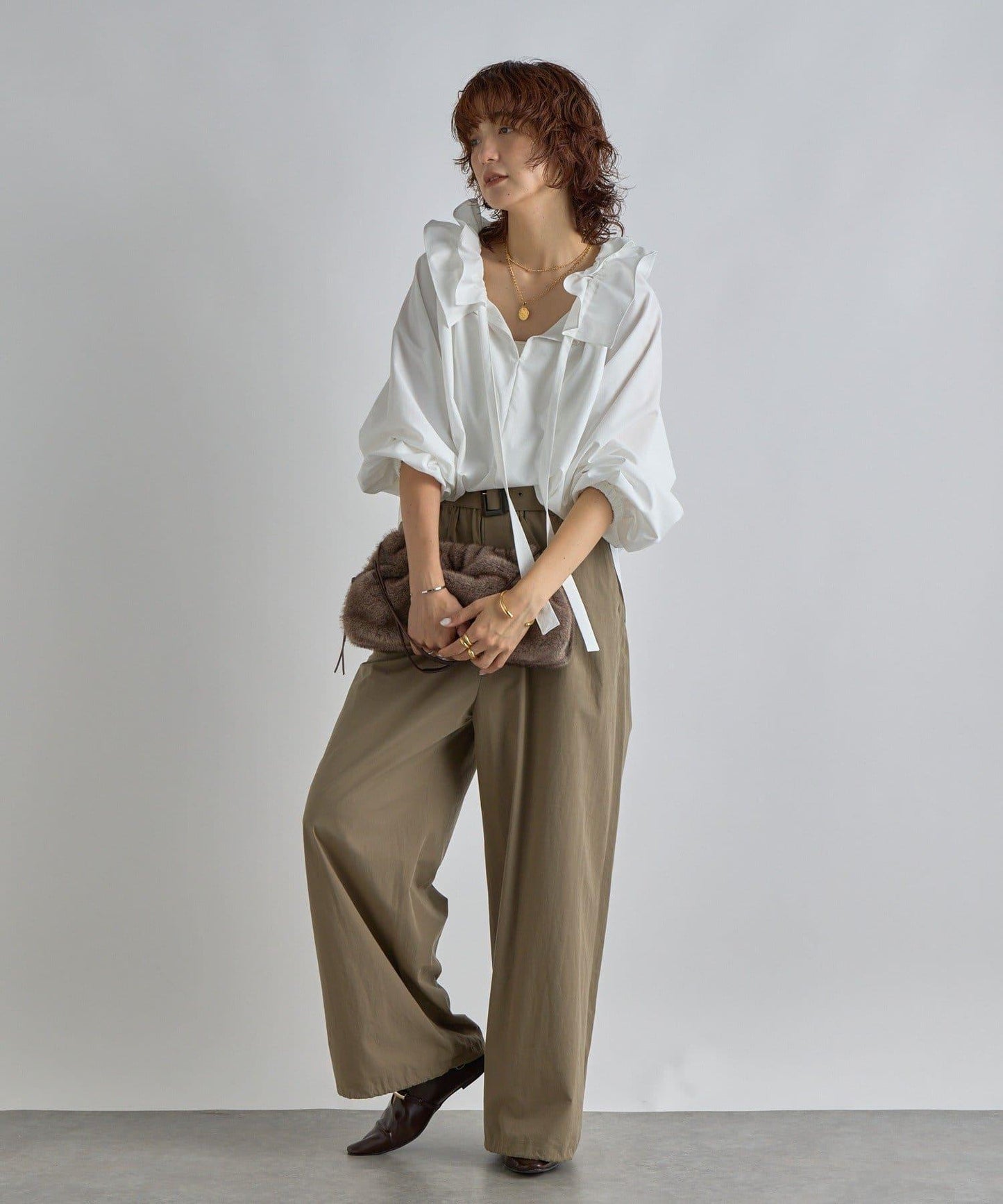 【復古款】多羅斯荷葉領褶邊襯衫/8月下旬發貨預定