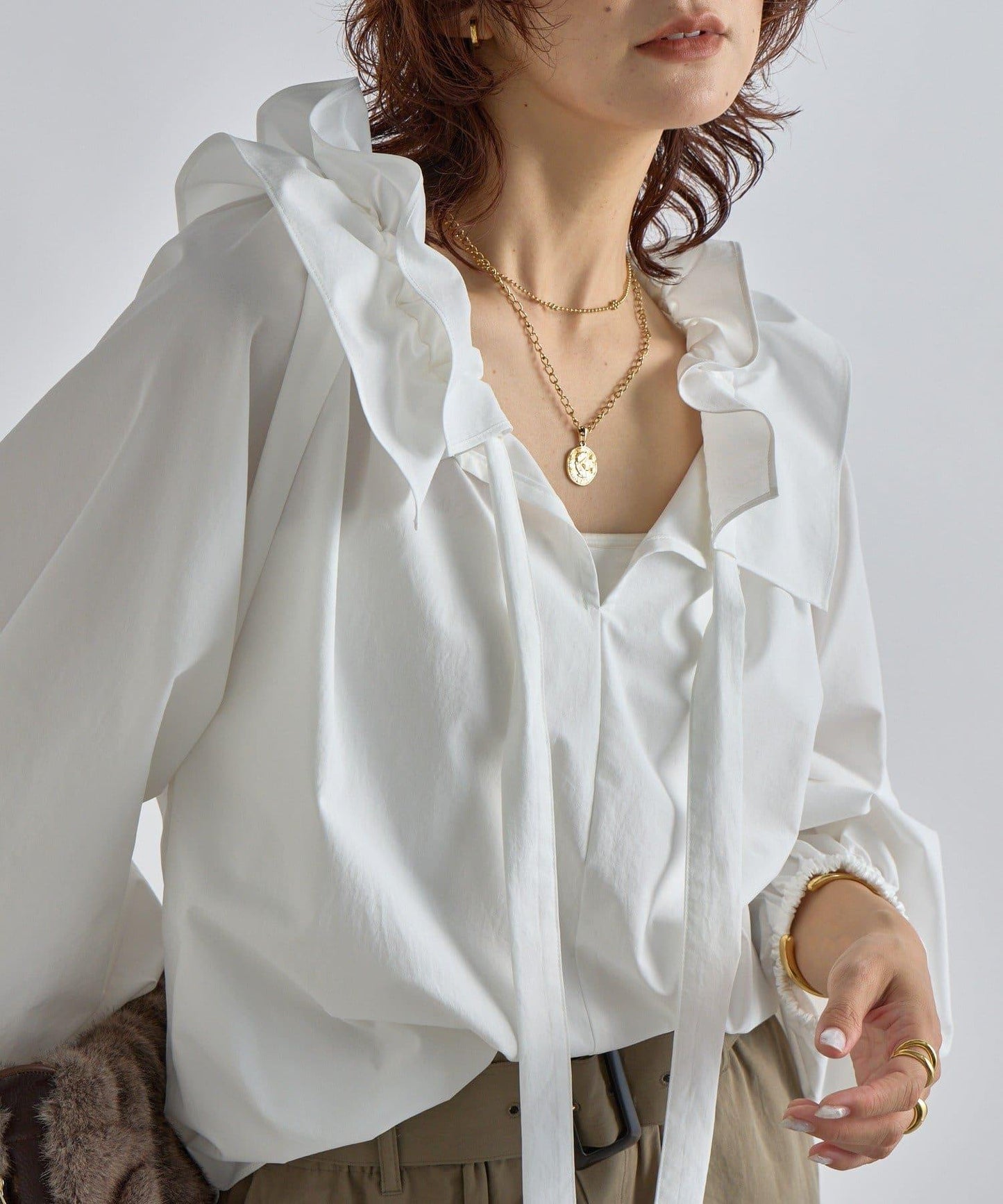 【復古款】多羅斯荷葉領褶邊襯衫/8月下旬發貨預定