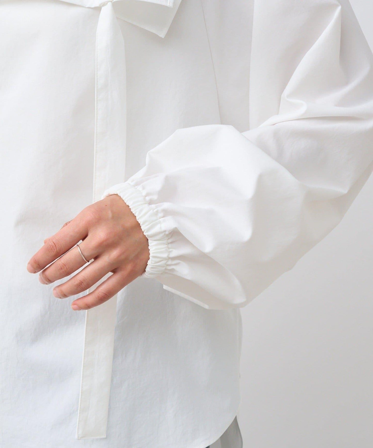 【復古款】多羅斯荷葉領褶邊襯衫/8月下旬發貨預定