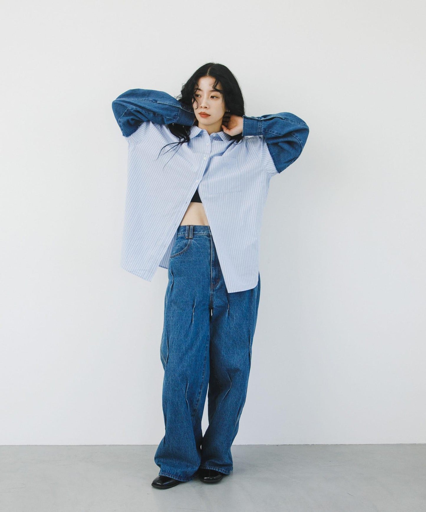 牛仔拼接袖改良襯衫