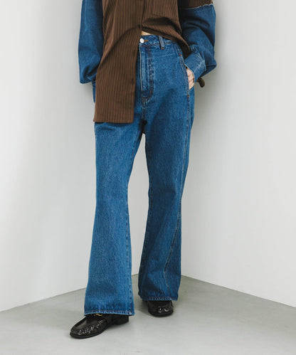 拼接口袋喇叭牛仔褲