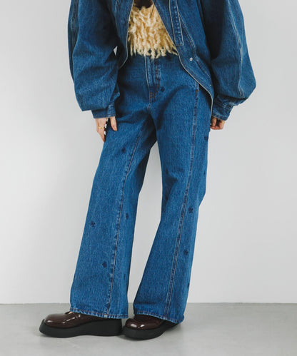 拼接口袋喇叭牛仔褲