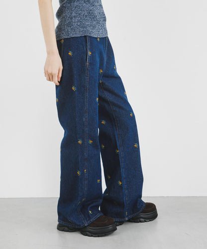 拼接口袋喇叭牛仔褲