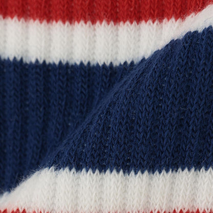 線條刺繡圓領襪