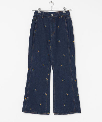 拼接口袋喇叭牛仔褲