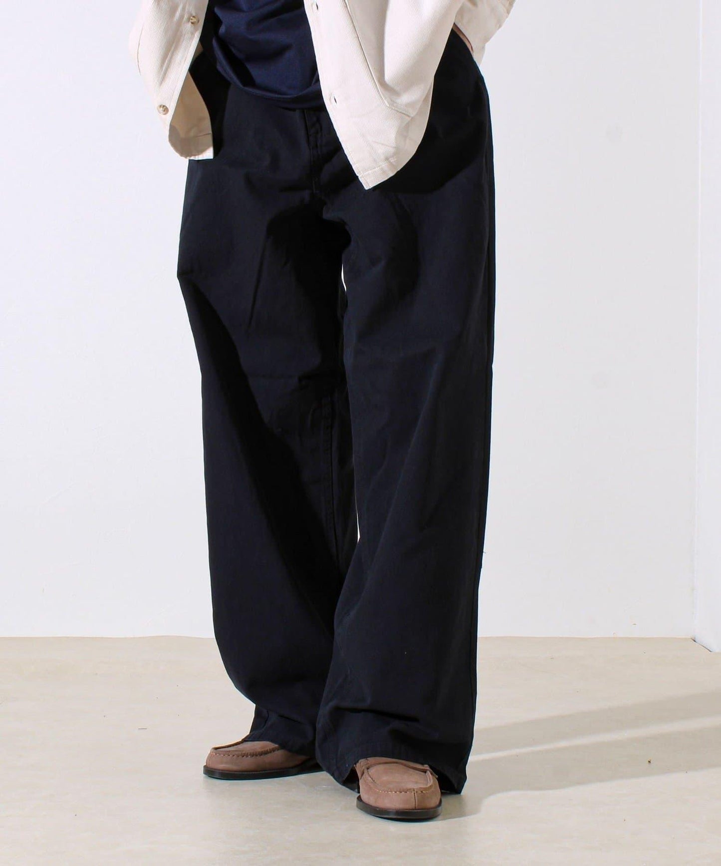 【寬鬆愛好者必看】鴨絨地寬鬆剪裁褲