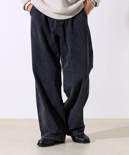 【寬鬆愛好者必看】鴨絨地寬鬆剪裁褲