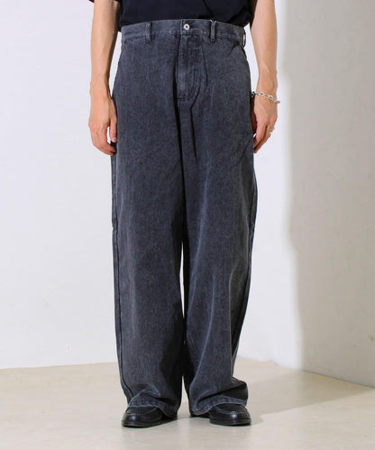 【寬鬆愛好者必看】鴨絨地寬鬆剪裁褲