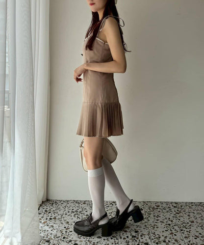 褶皺半身裙