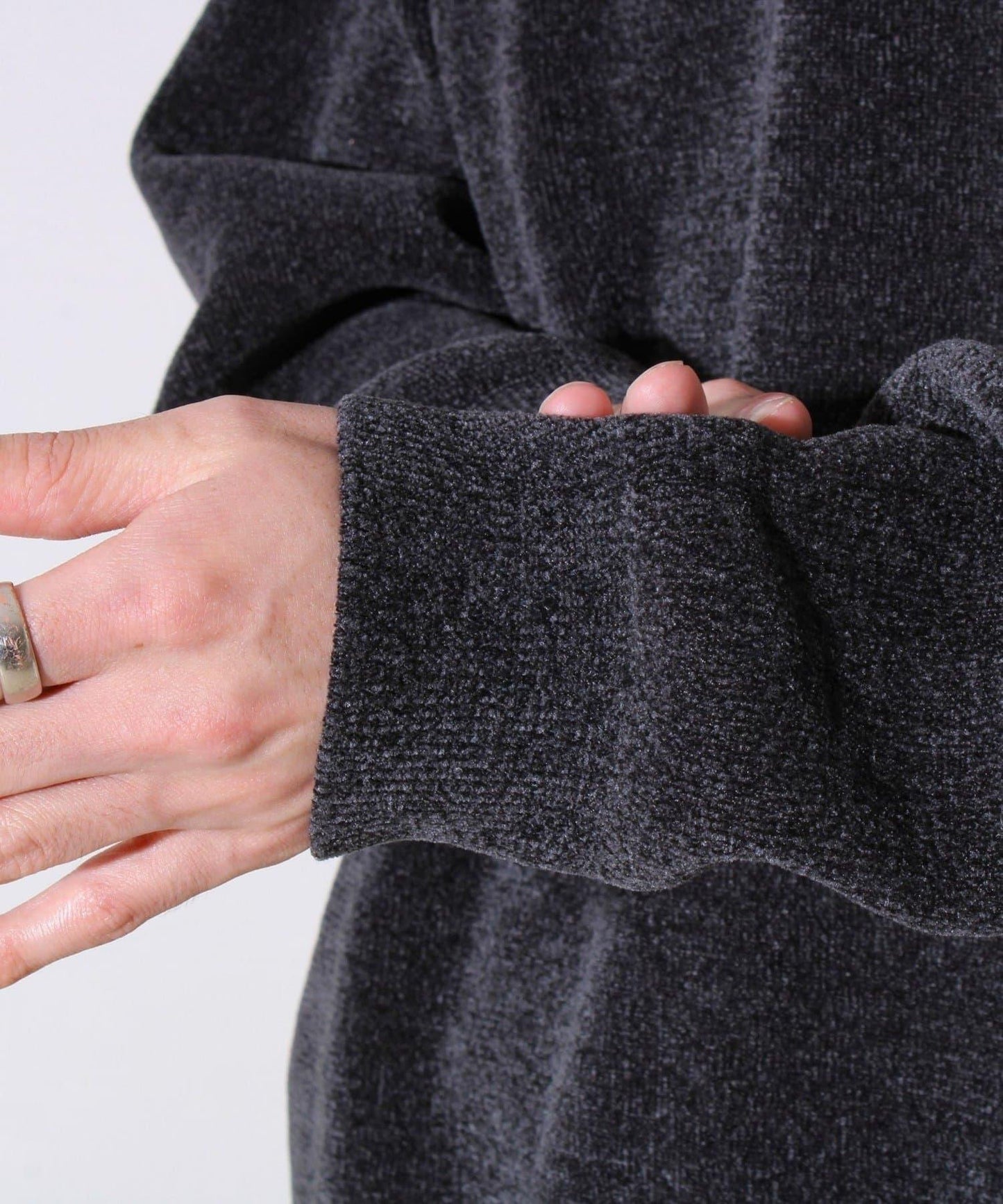 【去年熱門單品再次登場！不刺激皮膚的針織衫】條紋毛衣