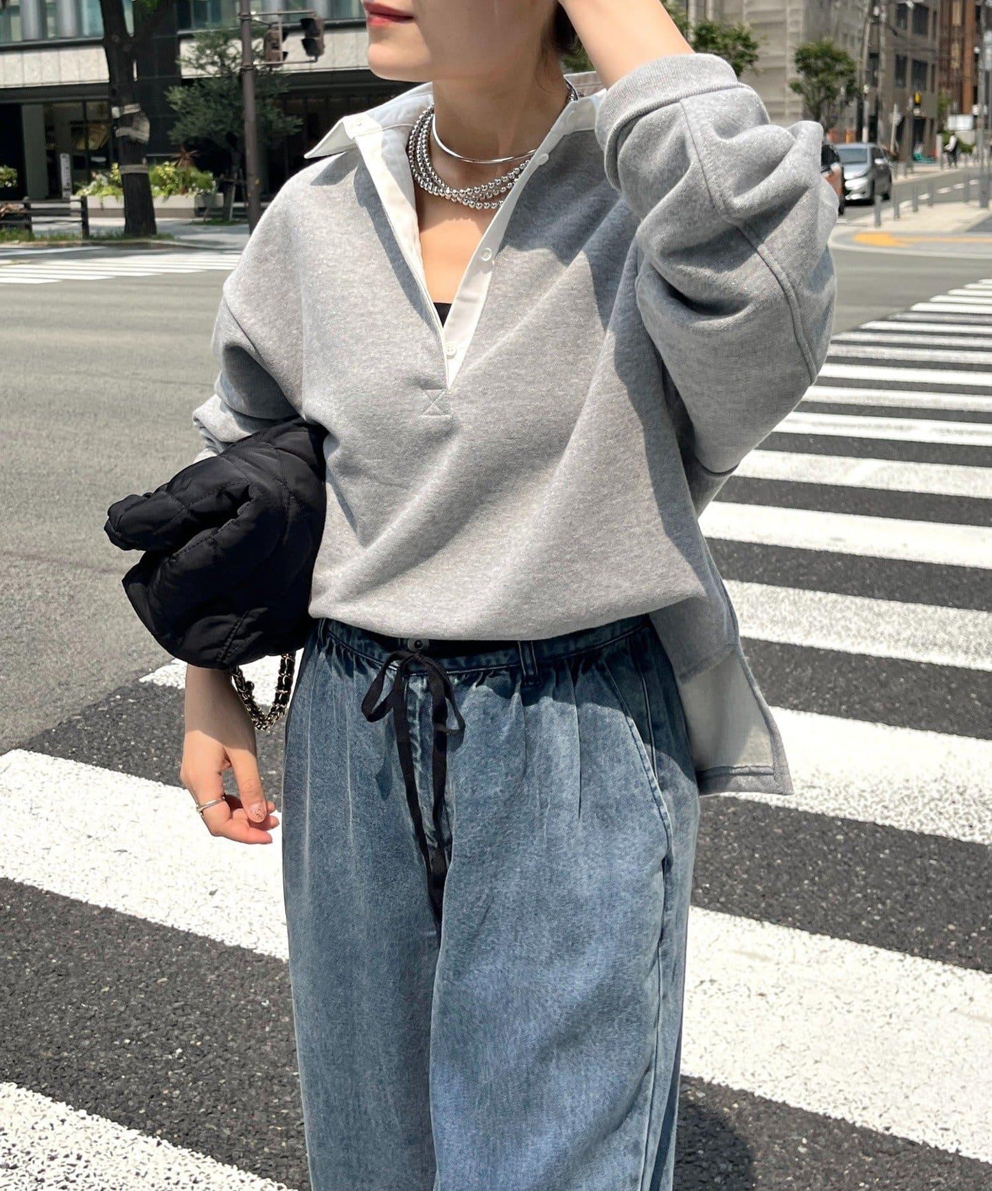 【這邊 企劃】襯衫領拉鍊衛衣上衣