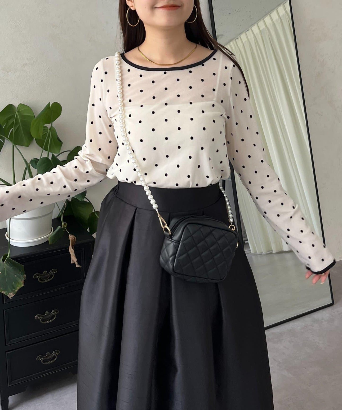 絨面圓點船領雪紡上衣