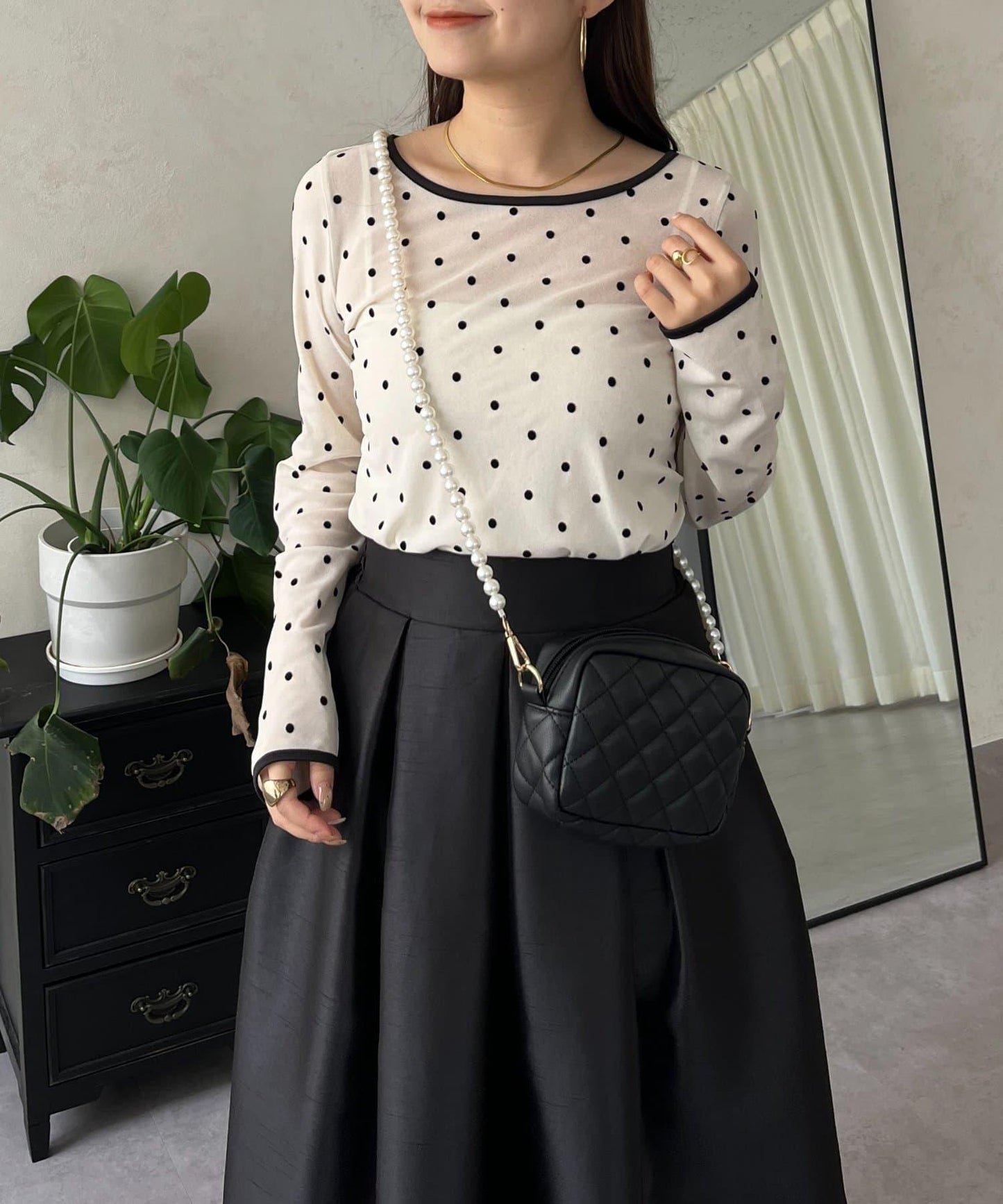 絨面圓點船領雪紡上衣