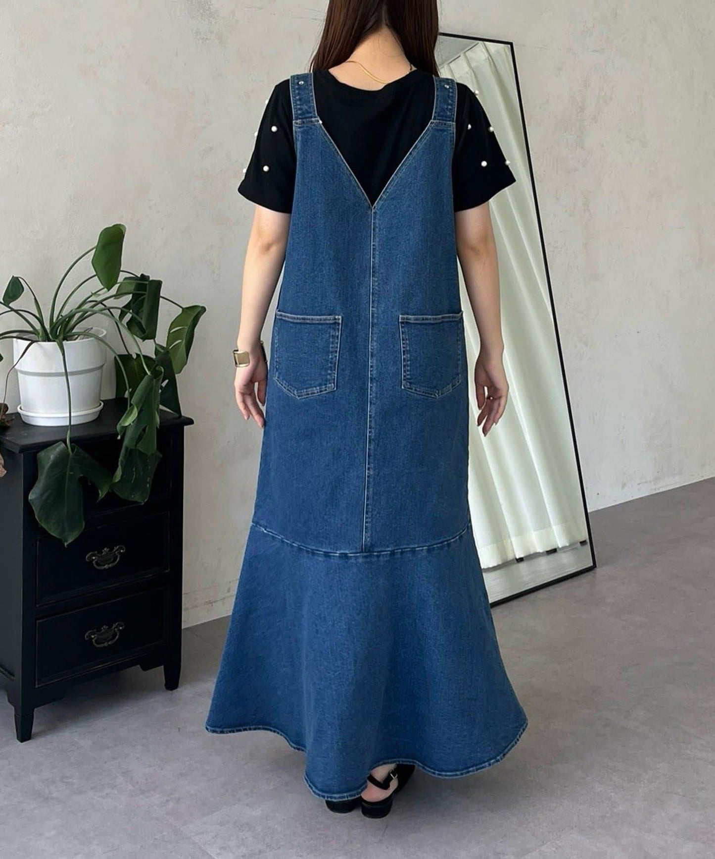 V領修身彈力牛仔連衣裙