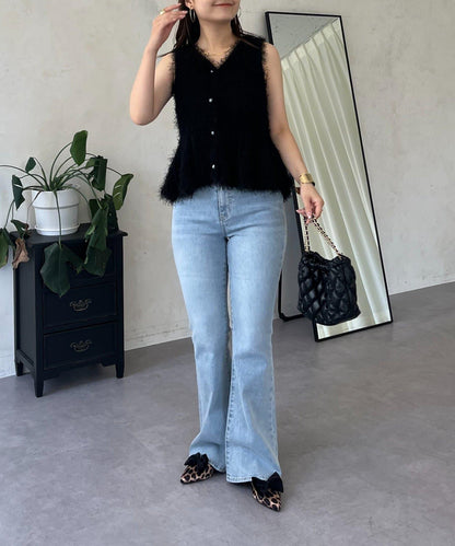 珍珠扣荷葉邊絨毛針織馬甲