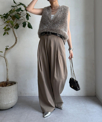 側邊扣假羊絨毛絨套頭衫