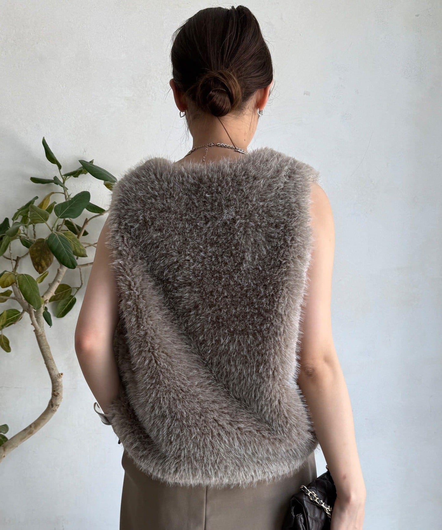 側邊扣假羊絨毛絨套頭衫