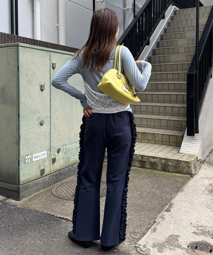 蕾絲吊帶對接上衣