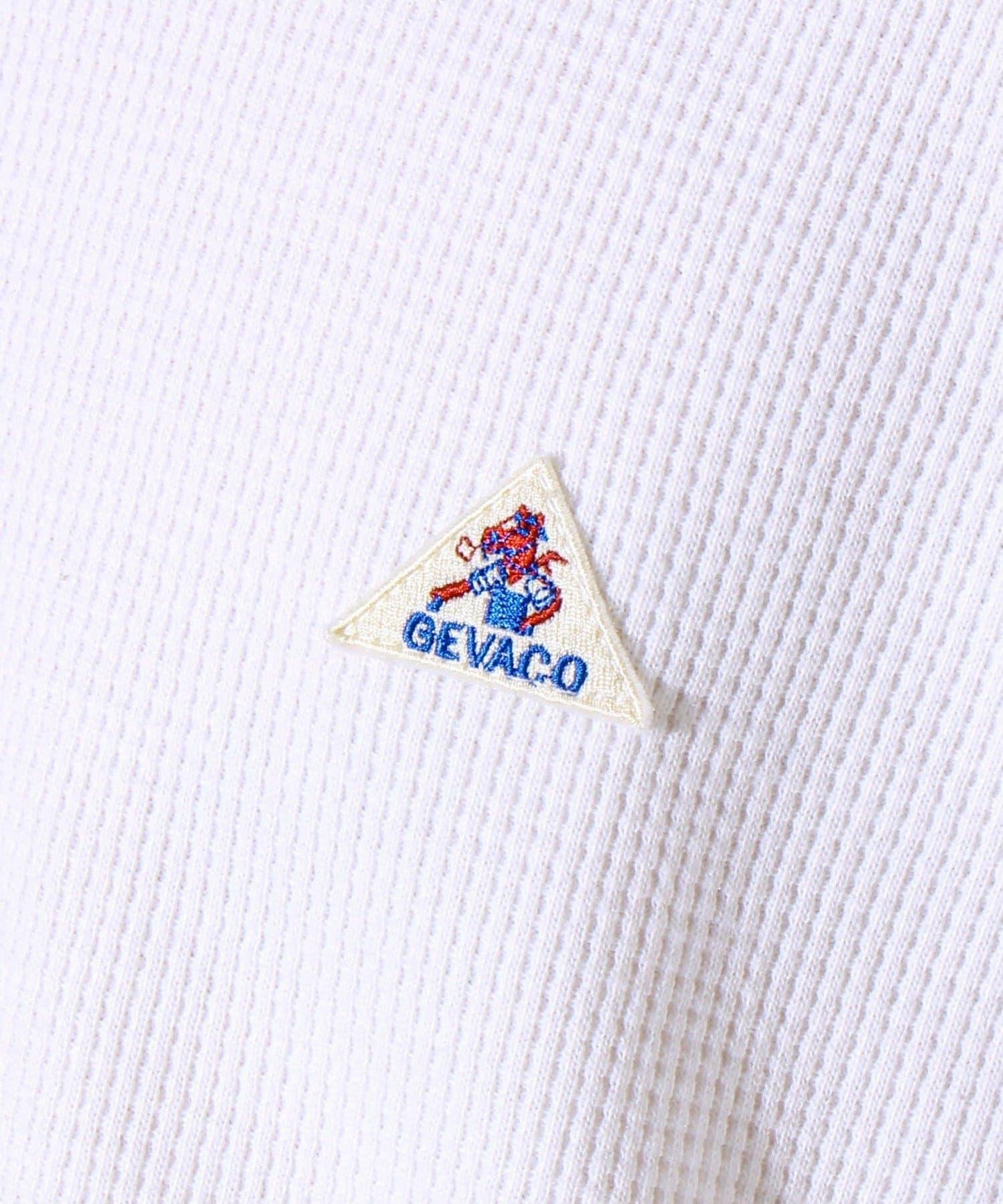 【適合層疊穿搭】【GEVACO】格紋材質長袖T恤