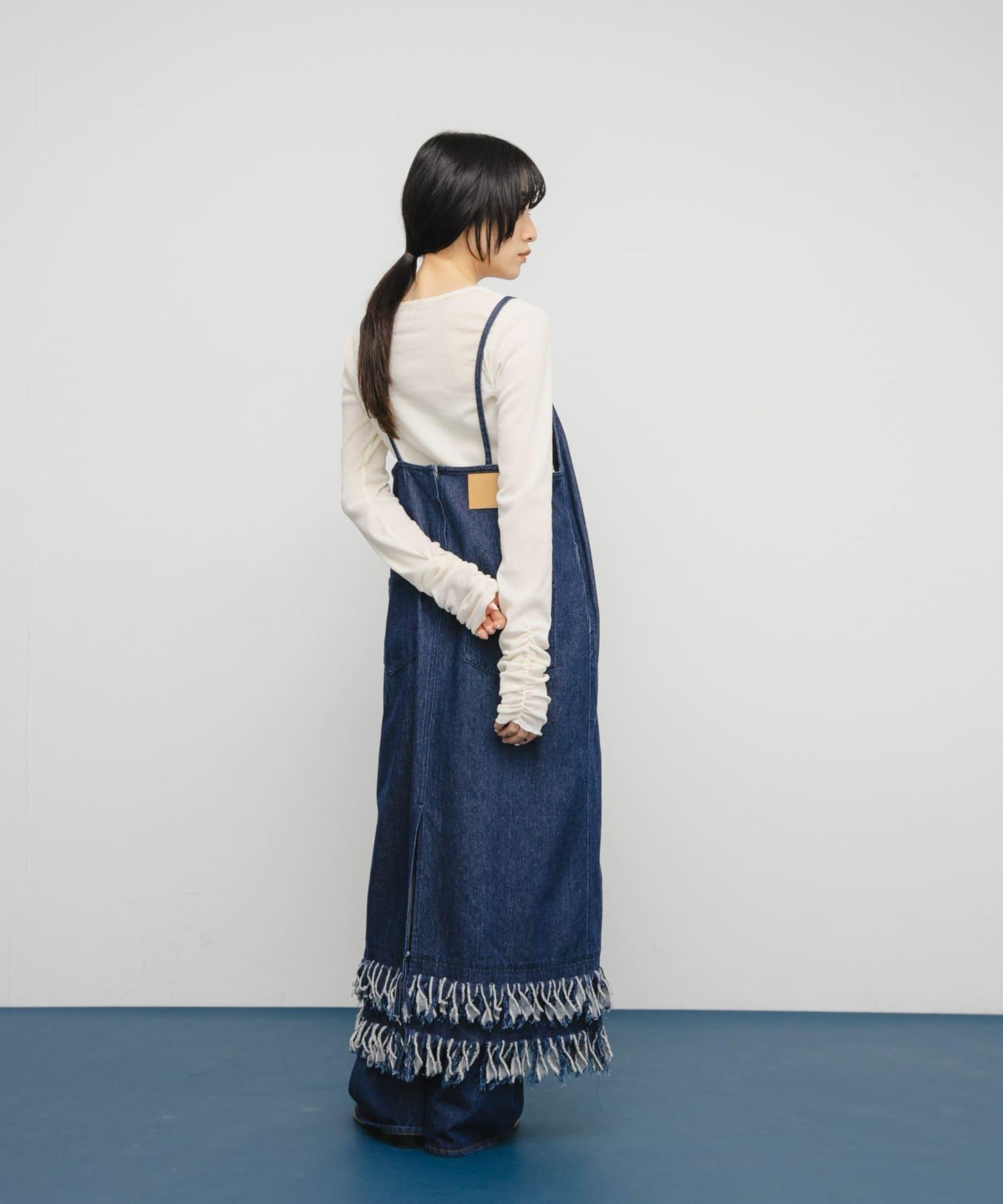 透視天鵝絨褶皺袖上衣