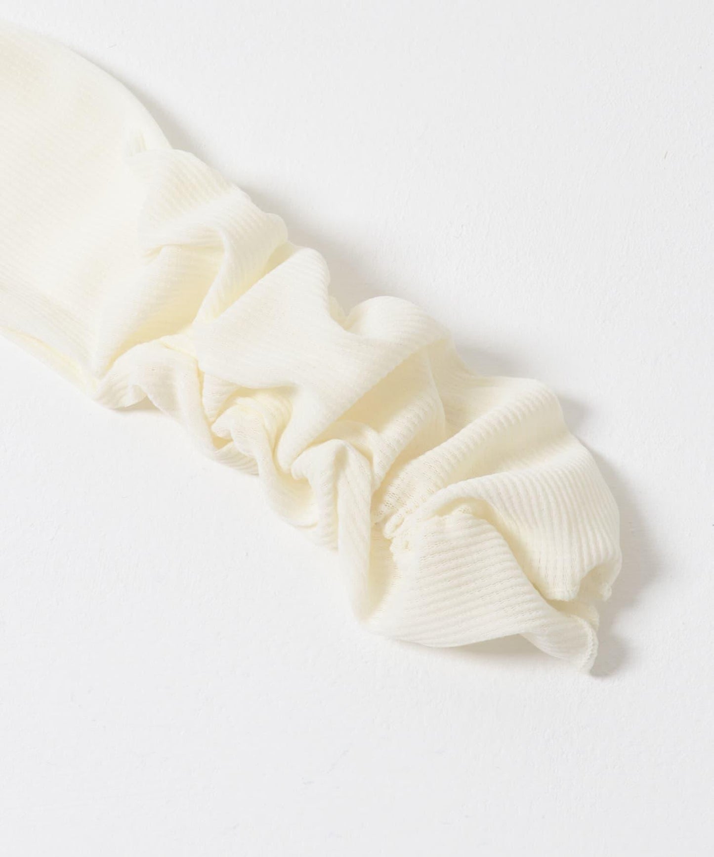 透視天鵝絨褶皺袖上衣