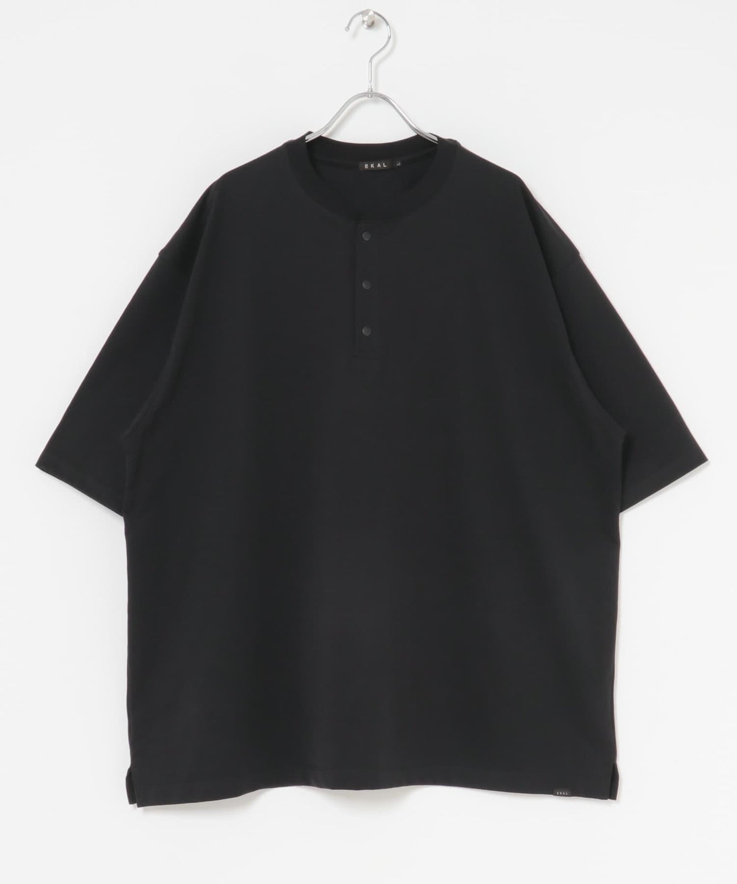 『UR TECH』寬鬆亨利領T恤