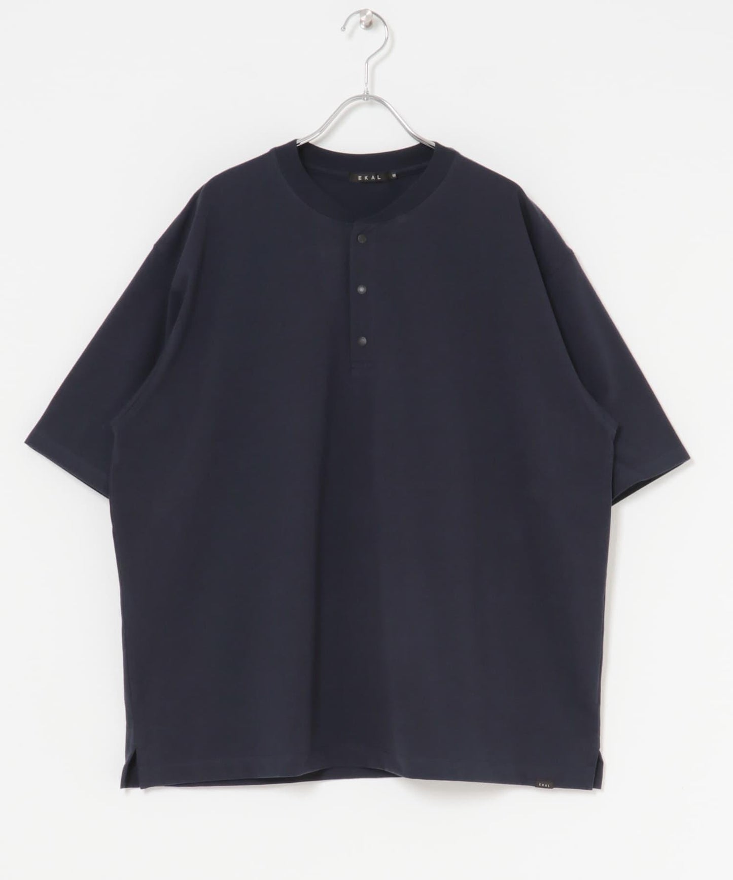 『UR TECH』寬鬆亨利領T恤