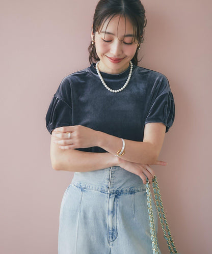 絨面鬱金香上衣