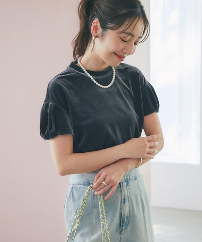 絨面鬱金香上衣