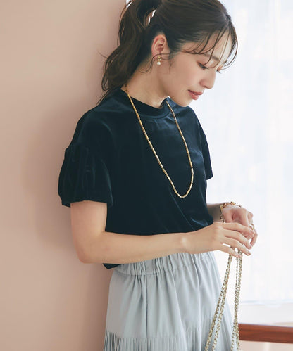 絨面鬱金香上衣