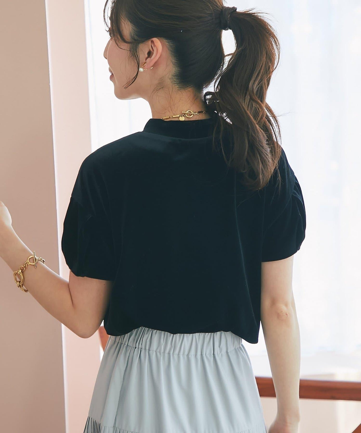 絨面鬱金香上衣